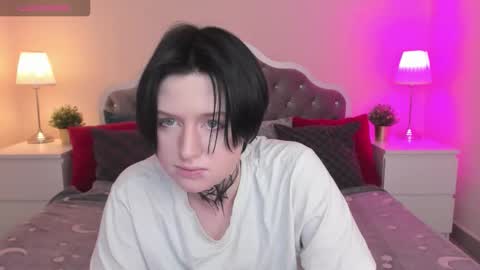 ayaks online show from November 2025 08:13:01 AM