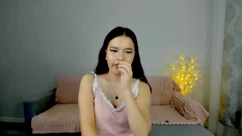 Ayama online show from February 2026 03:22:01 AM