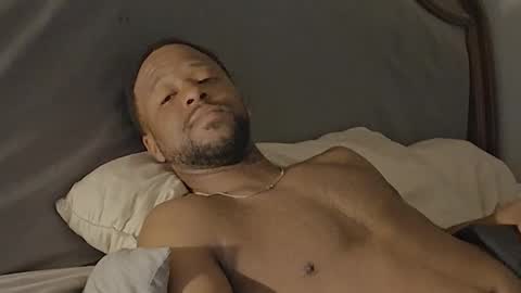 Snapshot of ayemazingbbc chatting on January 2026 08:18:01 AM ayemazingbbc online show from January 2026 08:18:01 AM