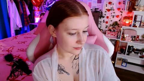 Ayla hill online show from February 2026 03:07:02 AM