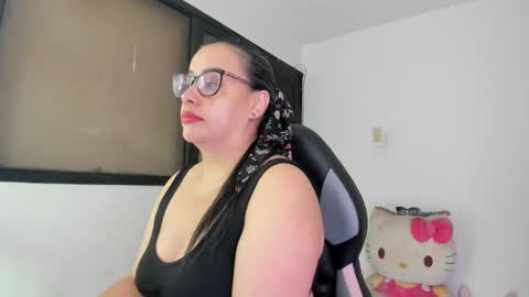 Snapshot of aylaislem chatting on February 2025 12:03:02 PM SandyMODELINDEPENDIENT online show from February 2025 12:03:02 PM