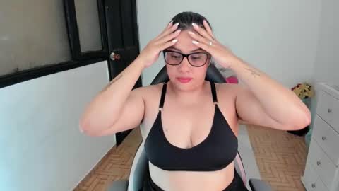 Snapshot of aylaislem chatting on October 2025 07:54:01 PM SandyMODELINDEPENDIENT online show from October 2025 07:54:01 PM