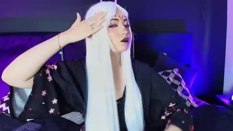 Aylen online show from November 2025 06:31:01 PM