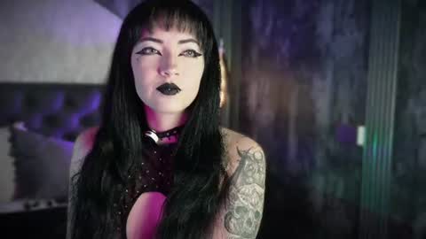 Aylen online show from June 2026 07:05:01 PM