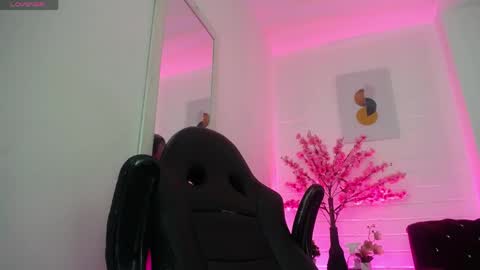 Ayliinn  online show from May 2026 03:24:02 AM