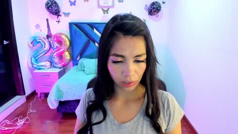 Aylin online show from January 2025 11:50:01 AM