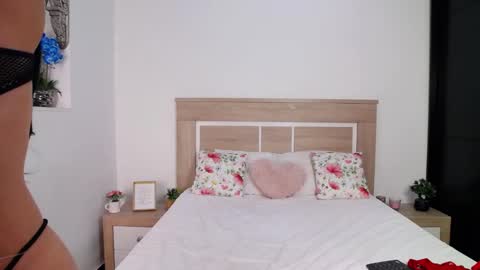 Snapshot of aylin_ross chatting on September 2025 07:05:01 PM Aylin Ross online show from September 2025 07:05:01 PM