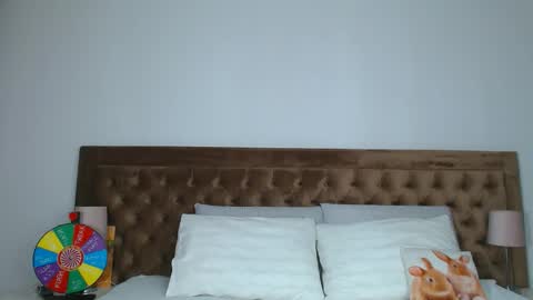 Aylin online show from October 2025 01:50:02 AM