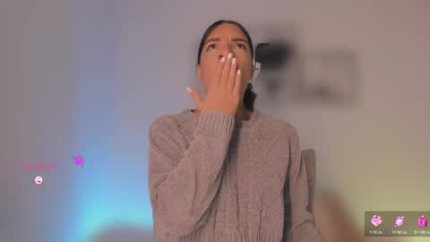 Aylin  online show from February 2026 10:10:01 AM