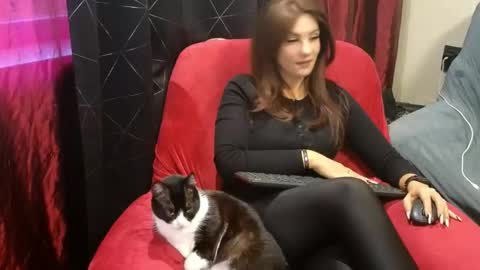 Snapshot of aymarsensual chatting on October 2025 03:01:02 PM Dominatrix Queen online show from October 2025 03:01:02 PM