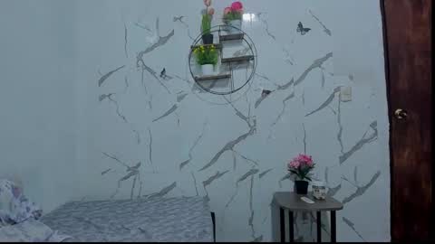 Aymy online show from February 2026 12:25:01 AM