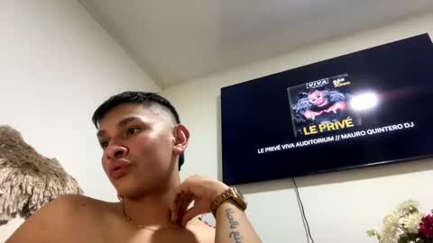 Snapshot of aysel1290 chatting on January 2025 05:54:02 AM aysel1290 online show from January 2025 05:54:02 AM