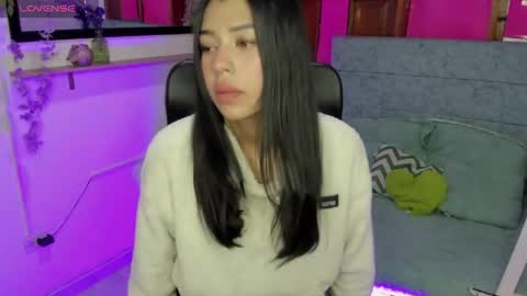 Snapshot of aysha_winxs chatting on April 2026 03:40:02 AM Aysha online show from April 2026 03:40:02 AM