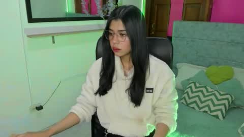 Snapshot of aysha_winxs chatting on April 2026 03:59:02 AM Aysha online show from April 2026 03:59:02 AM