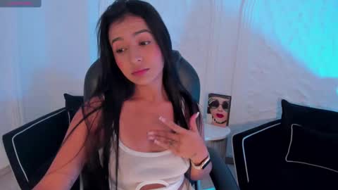 Ayshel online show from October 2025 03:58:01 AM