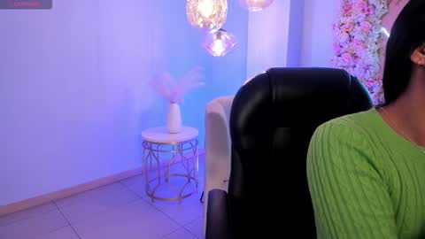 Ayshel online show from October 2025 03:37:01 AM