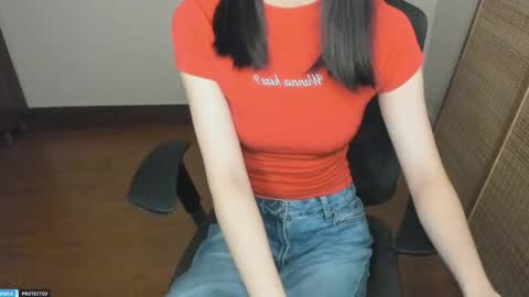 Snapshot of ayumianzu chatting on April 2026 08:48:01 PM anzu online show from April 2026 08:48:01 PM