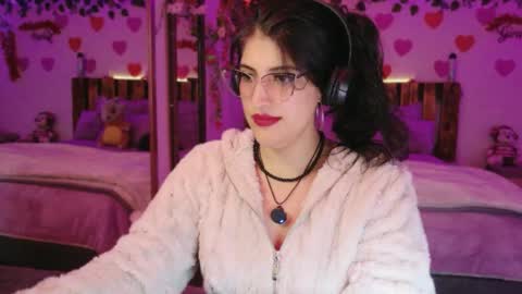 Snapshot of azaharnoor chatting on April 2026 09:42:02 PM Azahar online show from April 2026 09:42:02 PM