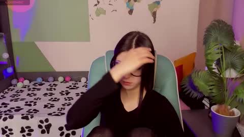 Azaliya online show from October 2025 05:29:01 AM