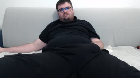 Snapshot of azer912 chatting on December 2024 10:01:02 PM Azer online show from December 2024 10:01:02 PM