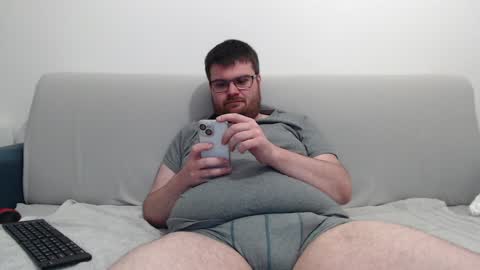 Snapshot of azer912 chatting on December 2024 05:33:01 PM Azer online show from December 2024 05:33:01 PM