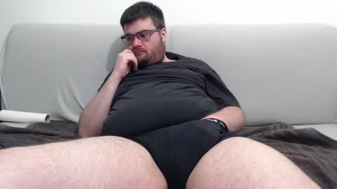 Snapshot of azer912 chatting on February 2025 09:14:01 PM Azer online show from February 2025 09:14:01 PM