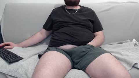 Snapshot of azer912 chatting on March 2025 12:07:02 AM Azer online show from March 2025 12:07:02 AM