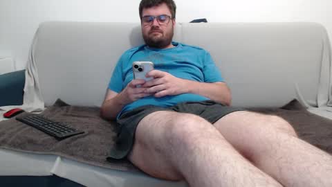 Snapshot of azer912 chatting on October 2025 03:32:01 PM Azer online show from October 2025 03:32:01 PM