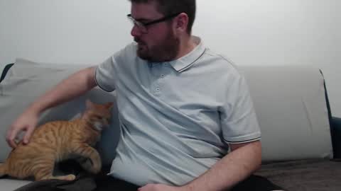 Snapshot of azer912 chatting on October 2025 07:37:02 PM Azer online show from October 2025 07:37:02 PM