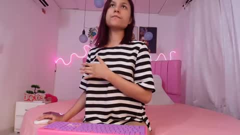 PRINCESS AZUL. online show from September 2025 11:04:02 PM