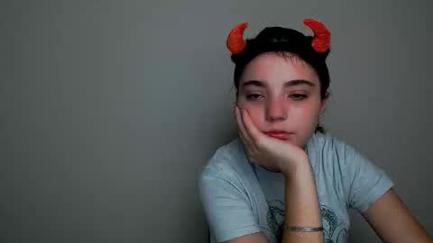 Snapshot of azumi_chan_ chatting on October 2025 09:14:02 PM azumi_chan_ online show from October 2025 09:14:02 PM