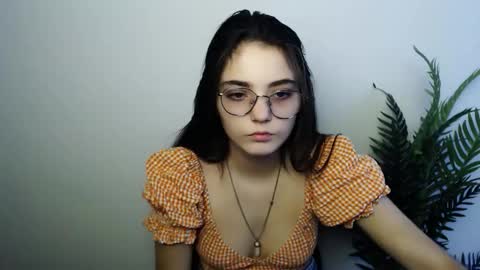 azumi_chan_ online show from November 2025 09:56:02 AM