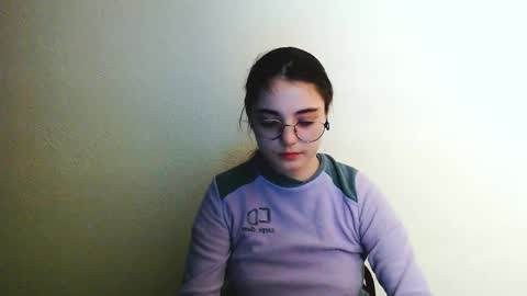 azumi_chan_ online show from December 2025 11:31:01 PM