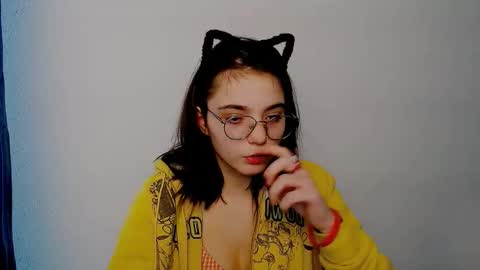 azumi_chan_ online show from January 2026 10:08:02 AM