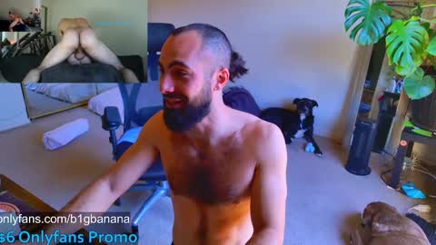 Snapshot of b1gbanana chatting on February 2025 08:08:02 PM b1gbanana online show from February 2025 08:08:02 PM