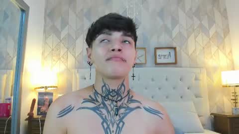 Anny online show from June 2026 04:00:01 AM
