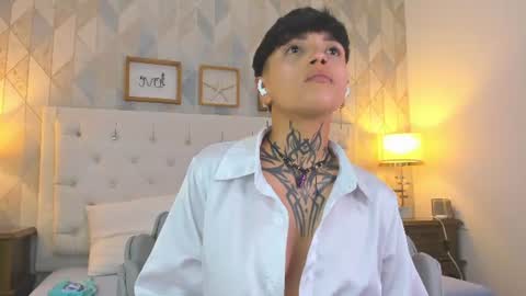 Anny online show from June 2026 04:06:01 AM