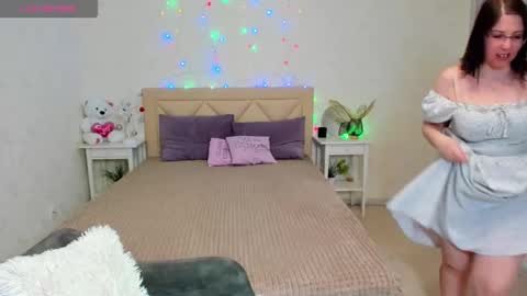 Snapshot of b_bonya_m chatting on December 2024 05:29:02 AM Bonya online show from December 2024 05:29:02 AM
