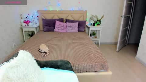 Snapshot of b_bonya_m chatting on December 2024 08:30:02 AM Bonya online show from December 2024 08:30:02 AM