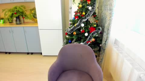 Snapshot of b_bonya_m chatting on December 2024 07:55:01 AM Bonya online show from December 2024 07:55:01 AM