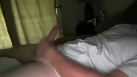 b_boy20166 online show from October 2025 04:42:01 PM