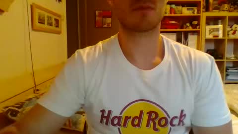 Snapshot of babacoolmagic chatting on October 2025 04:19:01 PM babacoolmagic online show from October 2025 04:19:01 PM