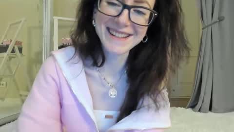 babby_jewel online show from February 2025 11:11:01 AM