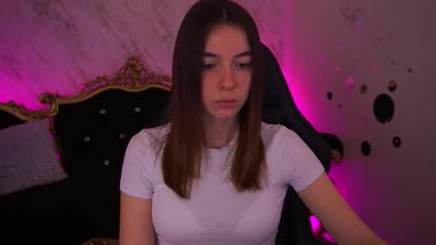 Babe online show from March 2026 07:36:02 AM