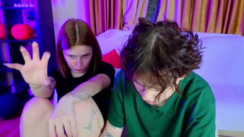 Snapshot of babees_eva chatting on November 2025 11:22:01 AM Sweety Eva online show from November 2025 11:22:01 AM