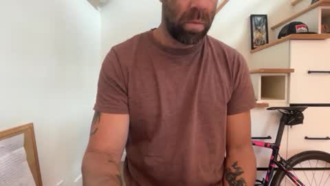 babeheater online show from November 2025 07:06:01 PM