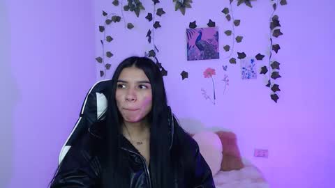 babenik_777 online show from October 2025 08:49:01 AM