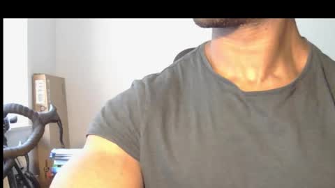 lolobobby93 online show from March 2026 10:32:02 AM