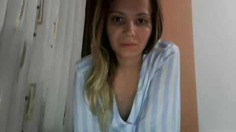 Snapshot of baby_blondee chatting on October 2025 11:42:02 PM Baby Blonde online show from October 2025 11:42:02 PM