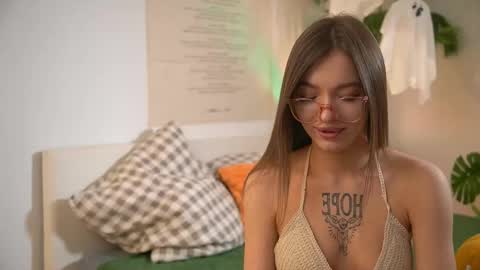 Snapshot of baby_bub chatting on November 2025 01:46:01 PM Cristy online show from November 2025 01:46:01 PM